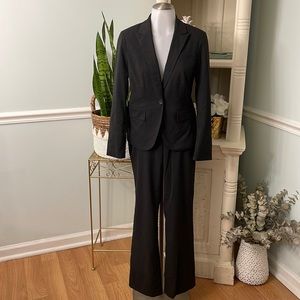 BANANA REPUBLIC grey color  2 pieces set blazer and pants